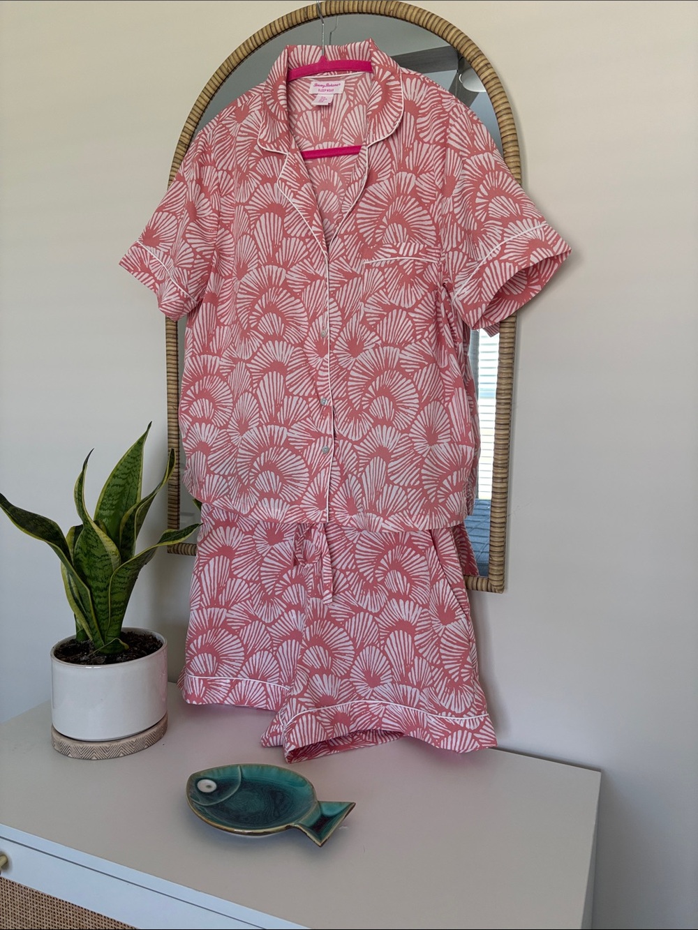 Tommy Bahama Coral and White Shell-Print Sleep Top